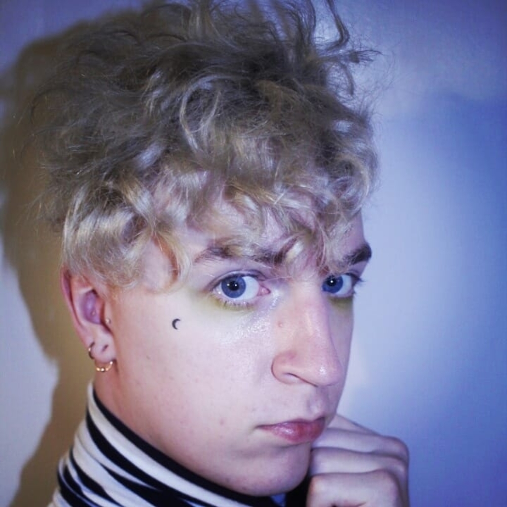 Meet your Posher, Jeremi